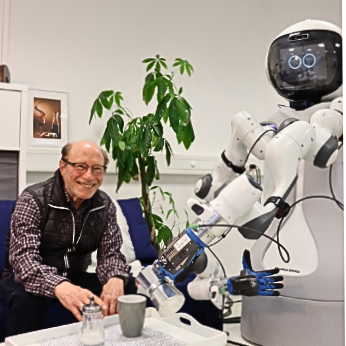 Anforderungen an Assistenzroboter in der häuslichen Pflege - Umfrage für pflegende An- und Zugehörige